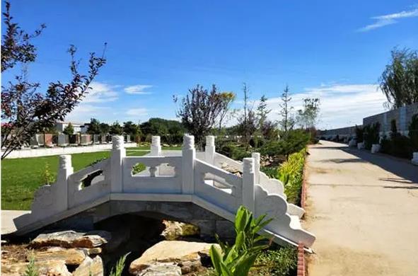 涿州卧龙公墓怎么样?(图1) 涿州卧龙公墓怎么样?