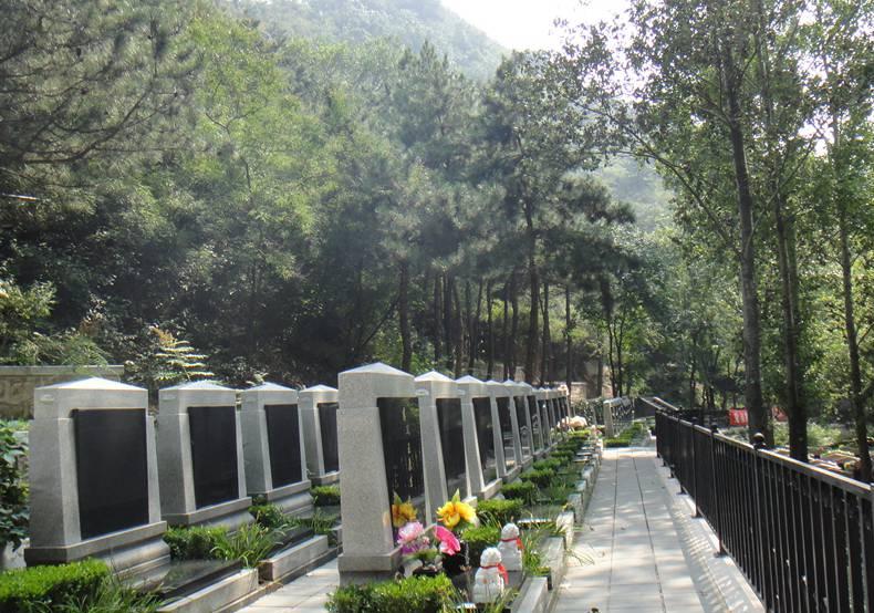北京八达岭陵园怎么样(图1) 北京八达岭陵园怎么样