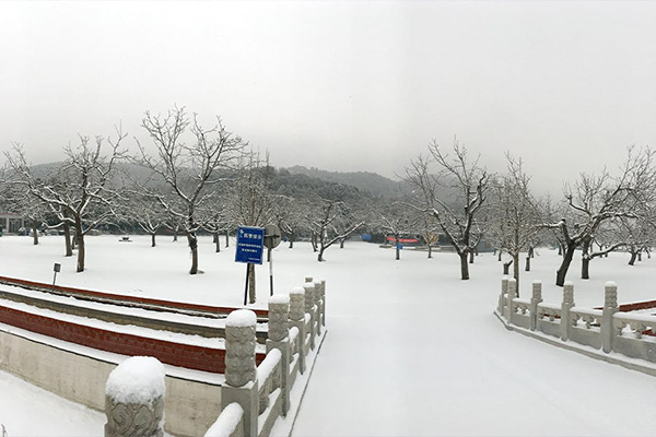 怀柔凤凰山陵园怎么样？