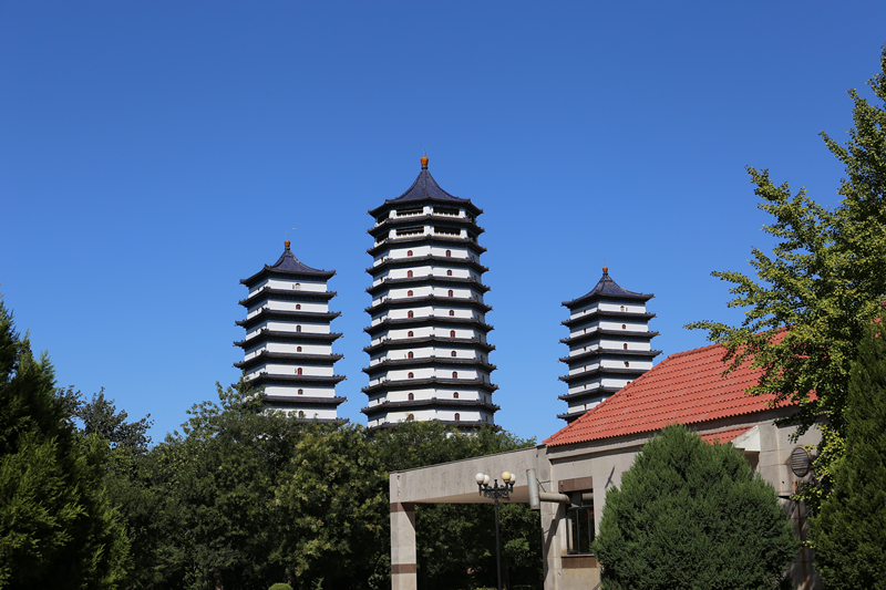平谷归山陵园墓地价格是多少钱？