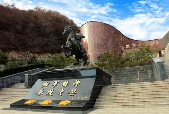 九公山长城纪念林是合法陵园吗？