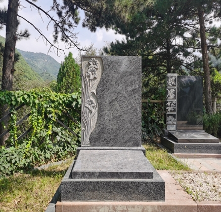 凤凰岭墓地、八达岭墓地、小汤山还有出售墓地吗价格多少