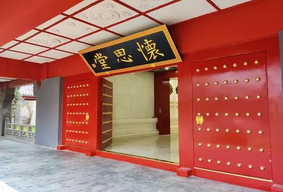 北京可以存放骨灰的寺庙位置在哪？