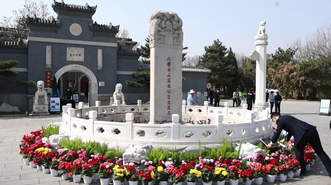 万安公墓价格怎么样？